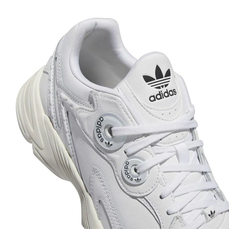 ADIDAS ASTIR