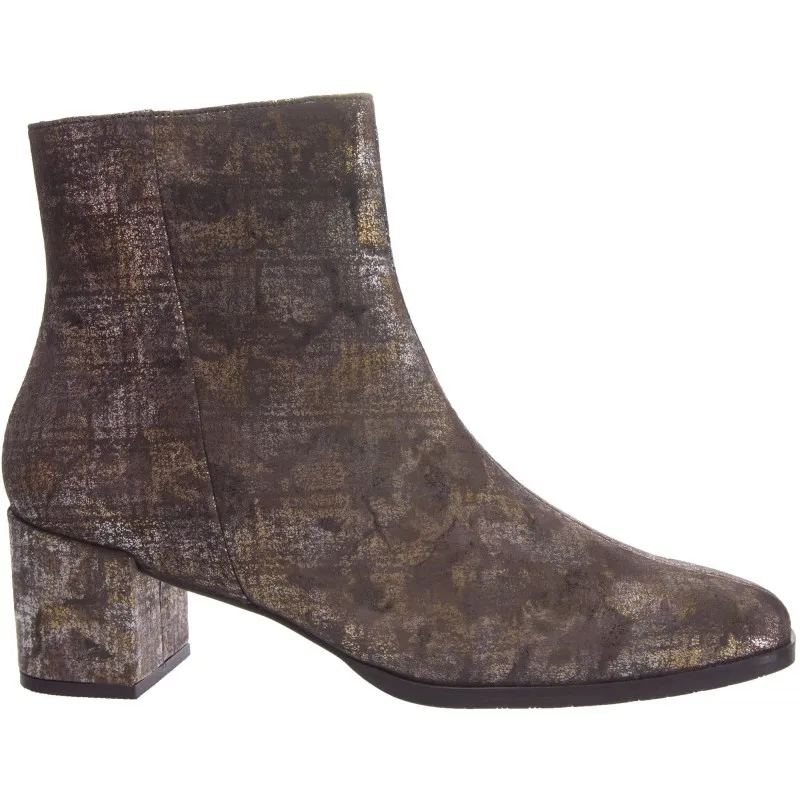 Aerobics  Zinc Sahara Brown