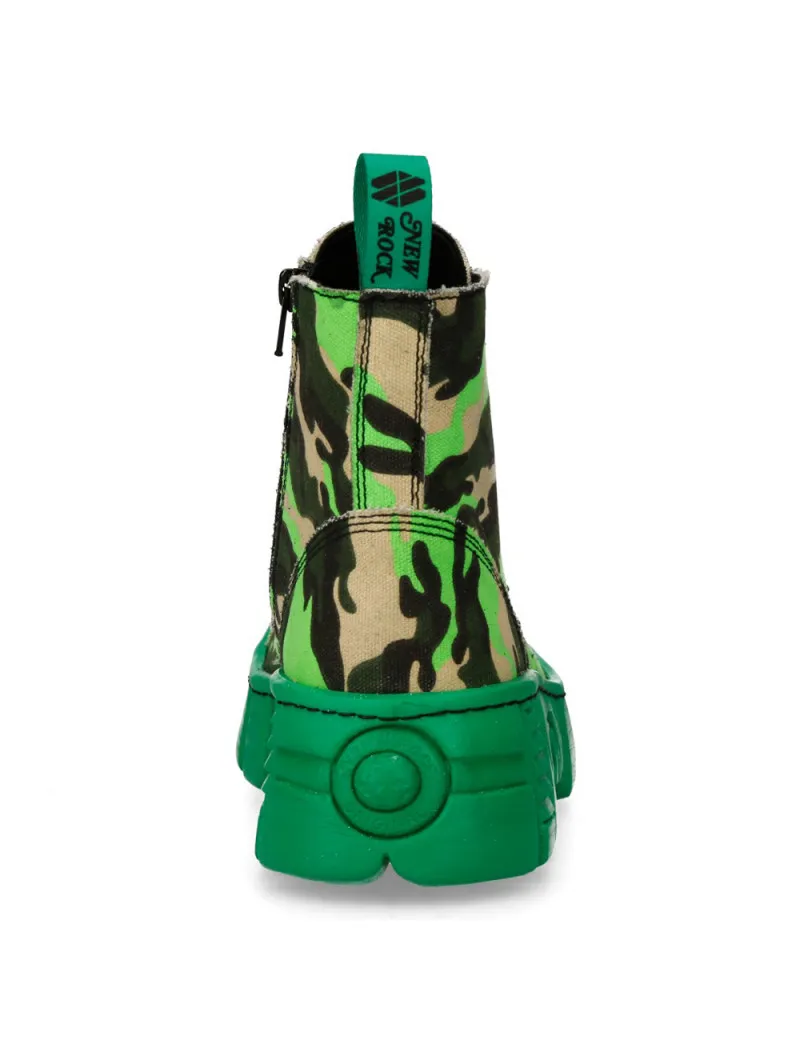 Botas de estilo camuflaje de moda verdes