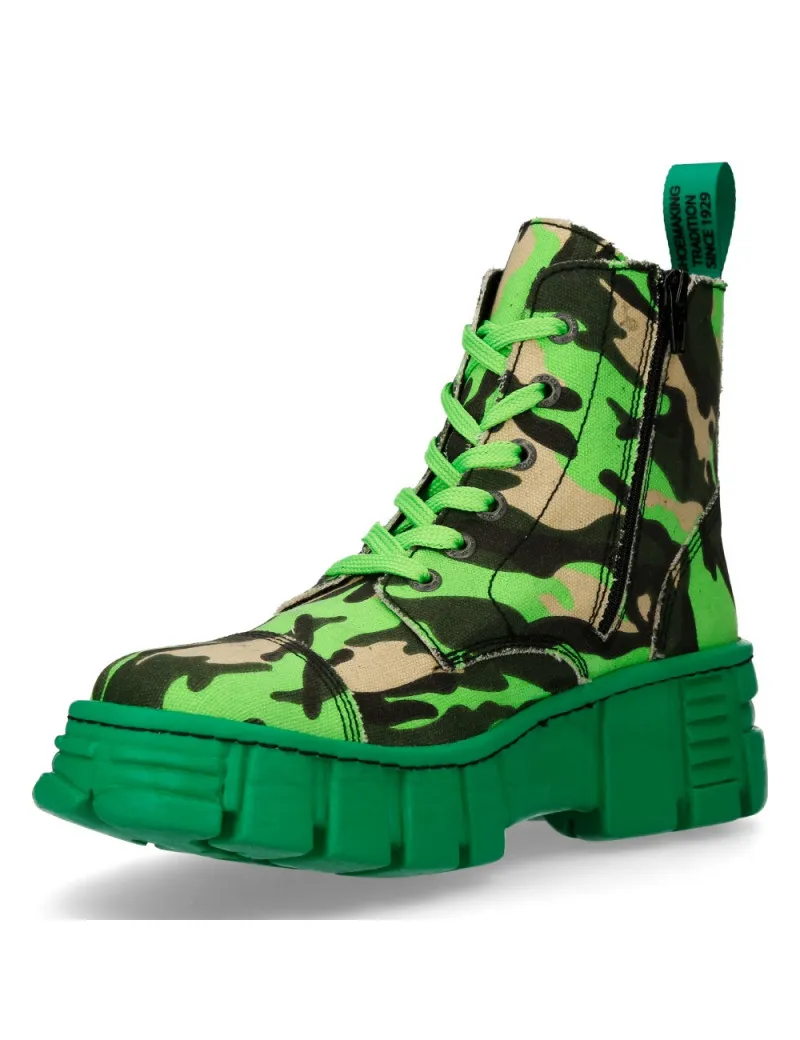 Botas de estilo camuflaje de moda verdes