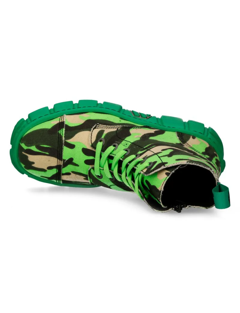 Botas de estilo camuflaje de moda verdes