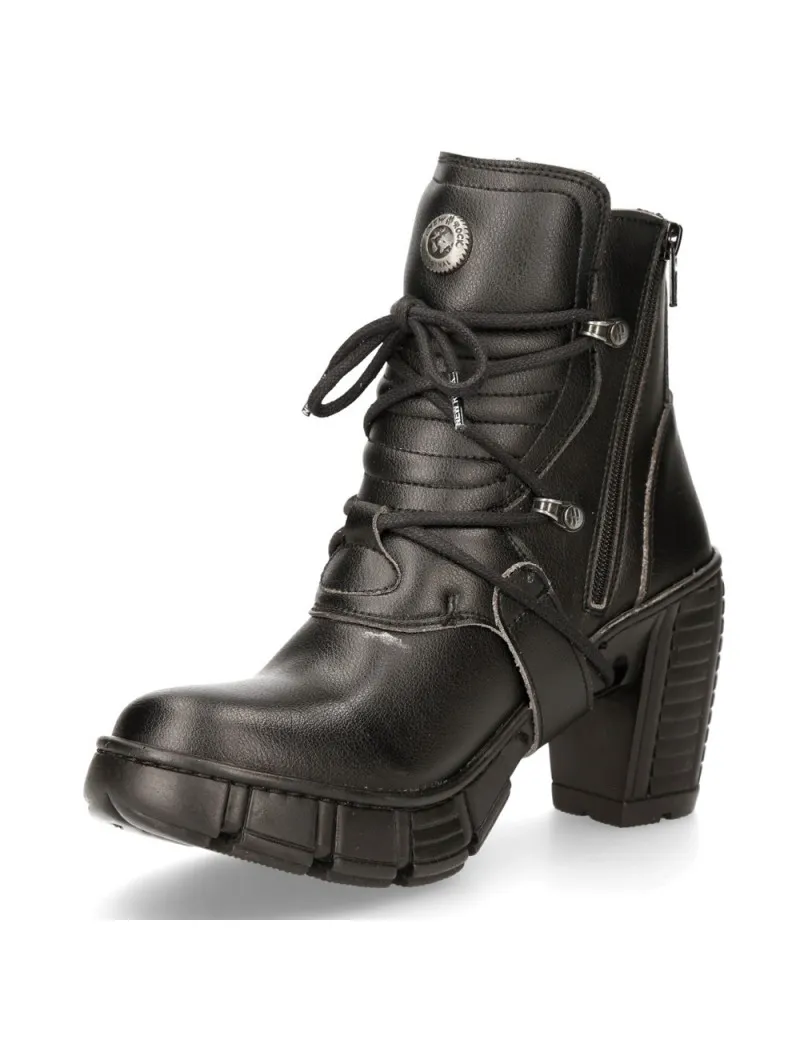 Botines con tacón alto trail punk color negro de New Rock