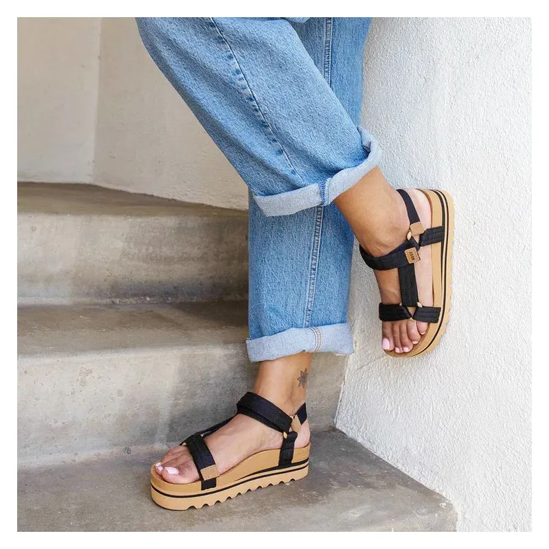 Chanclas Reef: W Cushion Rem Hi (Black Tan)