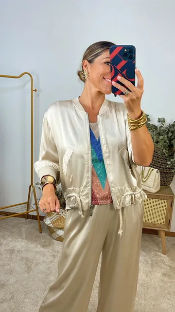 Chaqueta Bomber beige