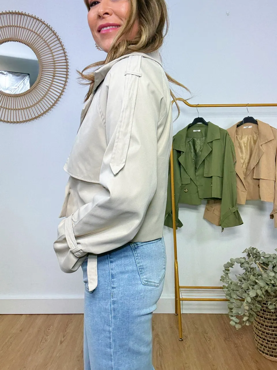 Chaqueta gabardina beige