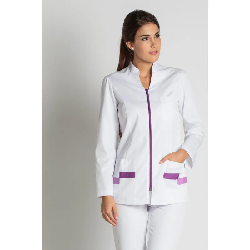 CHAQUETA MUJER FARMACIA CONTRASTE MORADO DE MANGA LARGA  DYNEKE