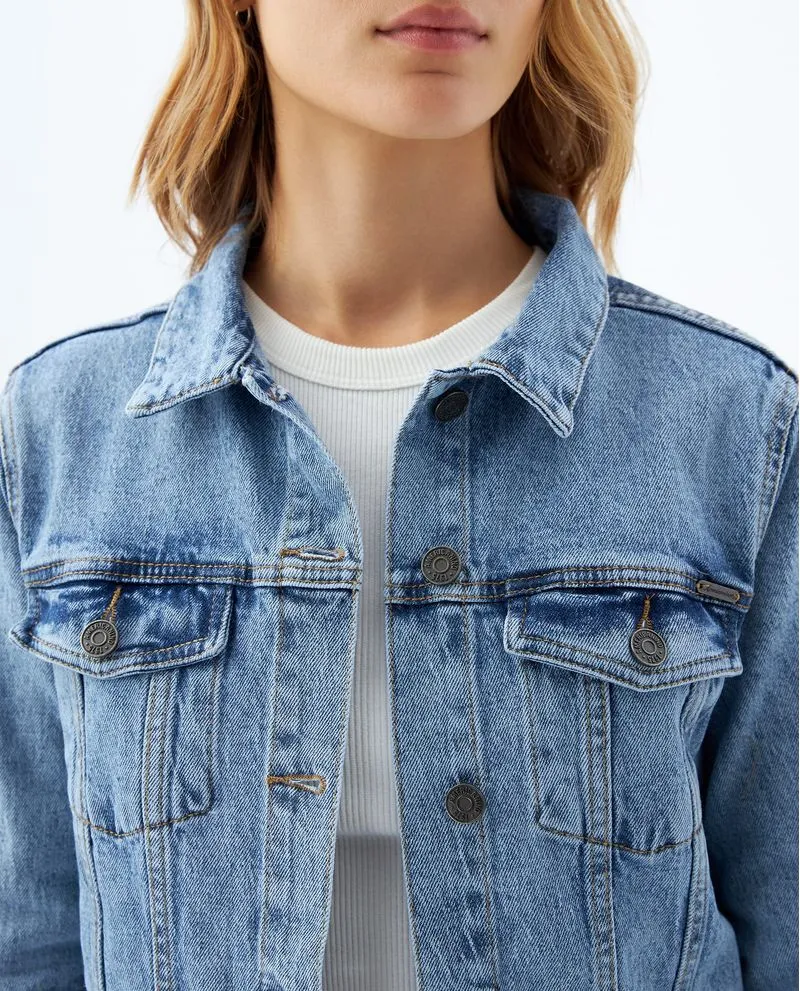 Chaqueta tono medio para mujer