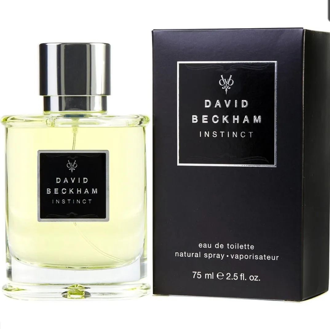 DAVID BECKHAM INSTINCT SPRAY PARA HOMBRES 2.5 OZ