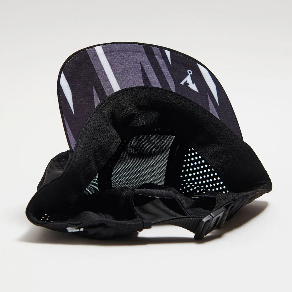GORRA VÅGA FEATHER RACING CAP BLACK / CHARCOAL / MIST GREY / WHITE