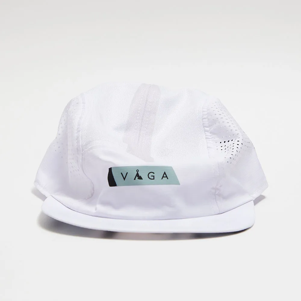 GORRA VÅGA FEATHER RACING CAP WHITE / MIST GREY / BLACK