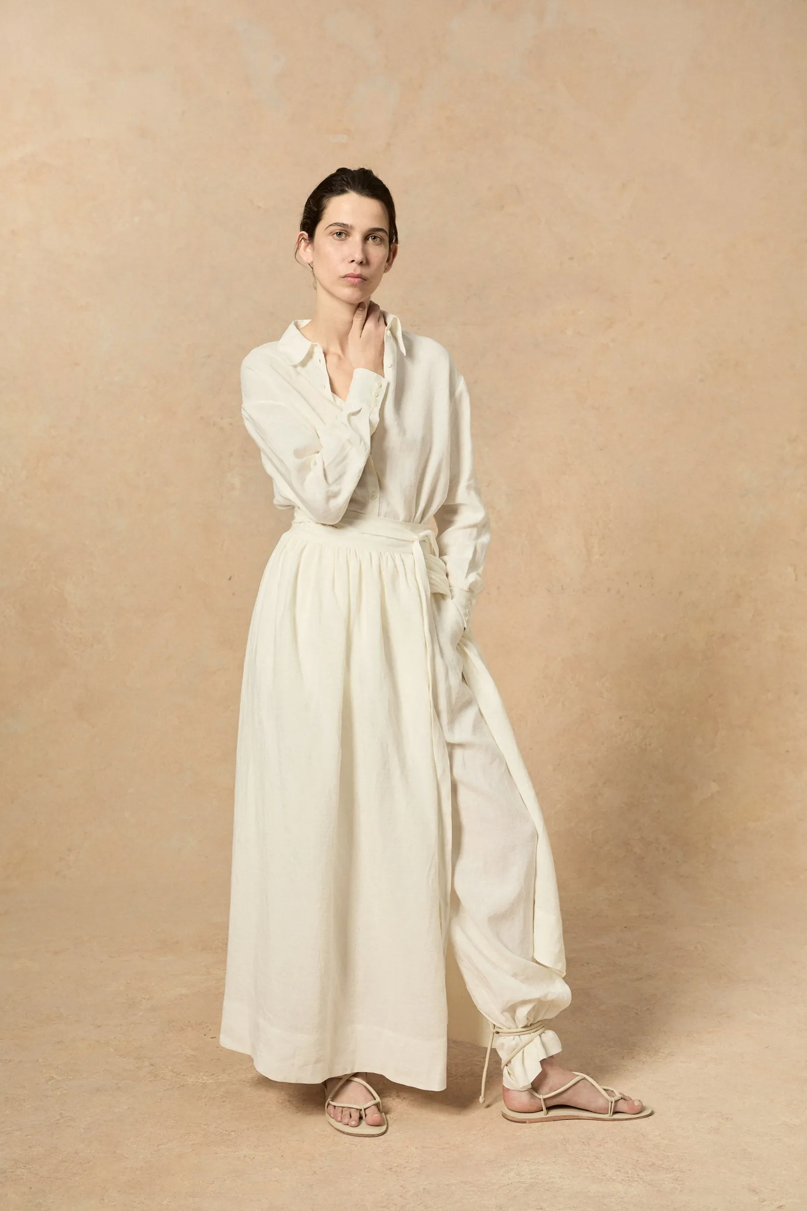 Marlo, ecru linen pants