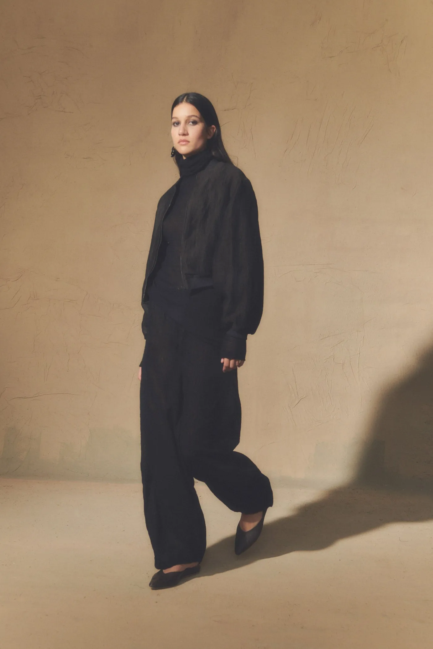 Maryam, black virgin wool pants