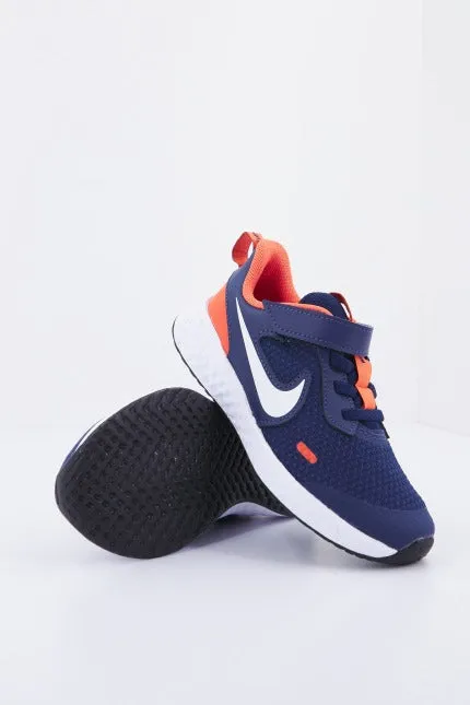 NIKE REVOLUTION 5