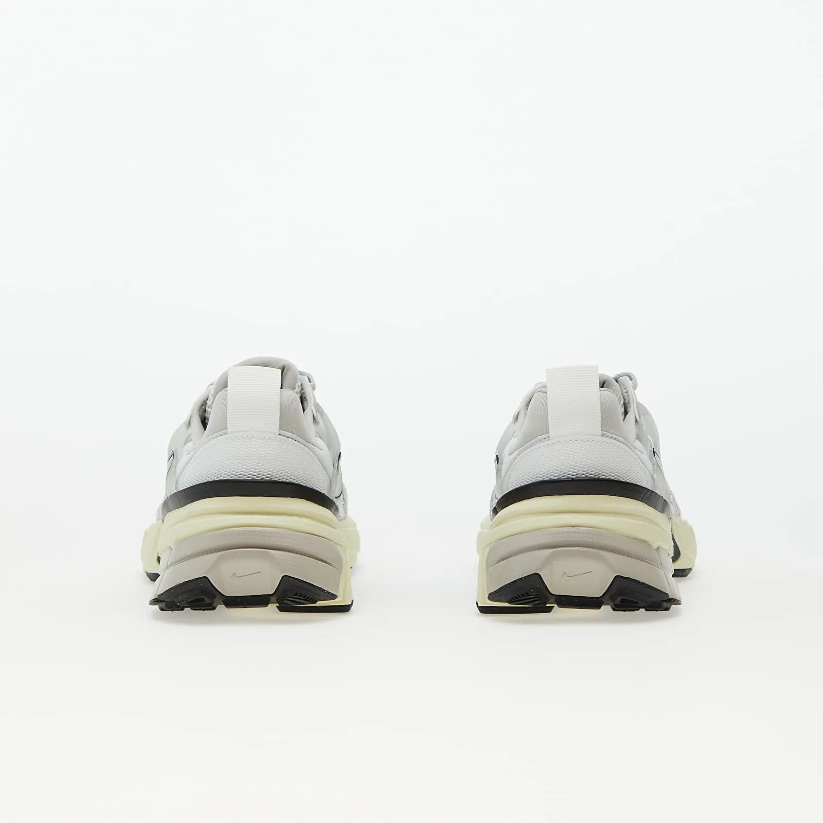 Nike V2K Run