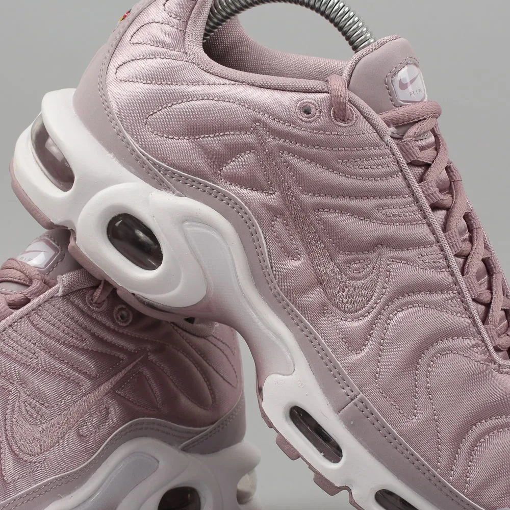 Nike WMNS Air Max Plus SE