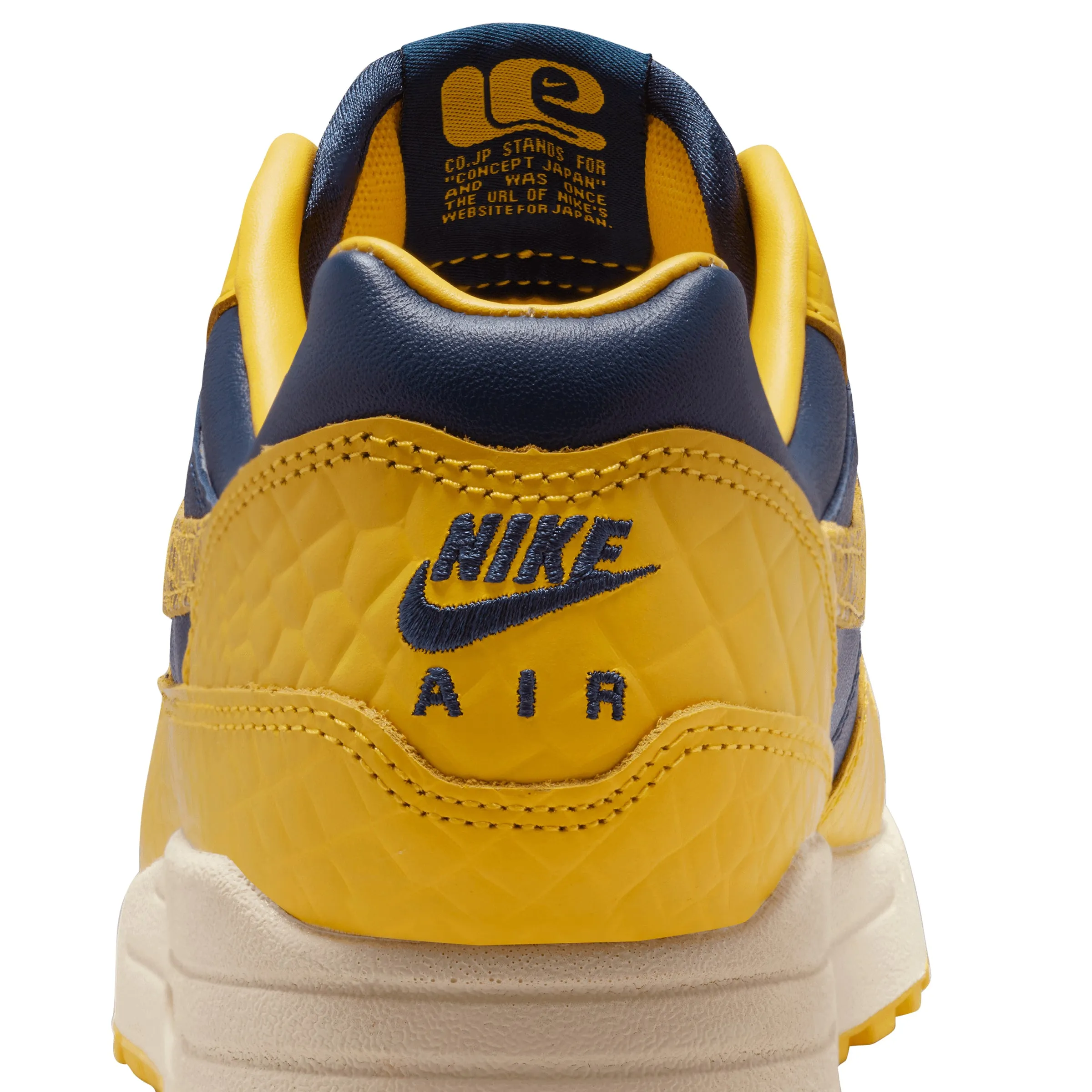 NIKE WOMEN AIR MAX 1 PRM MIDNIGHT NAVY/VARSITY MAIZENATURAL
