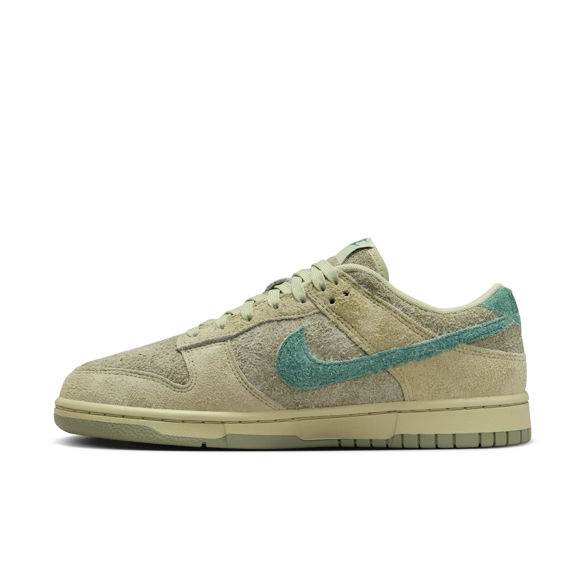 NIKE WOMEN DUNK LOW OLIVE AURA/BICOASTALOIL GREEN