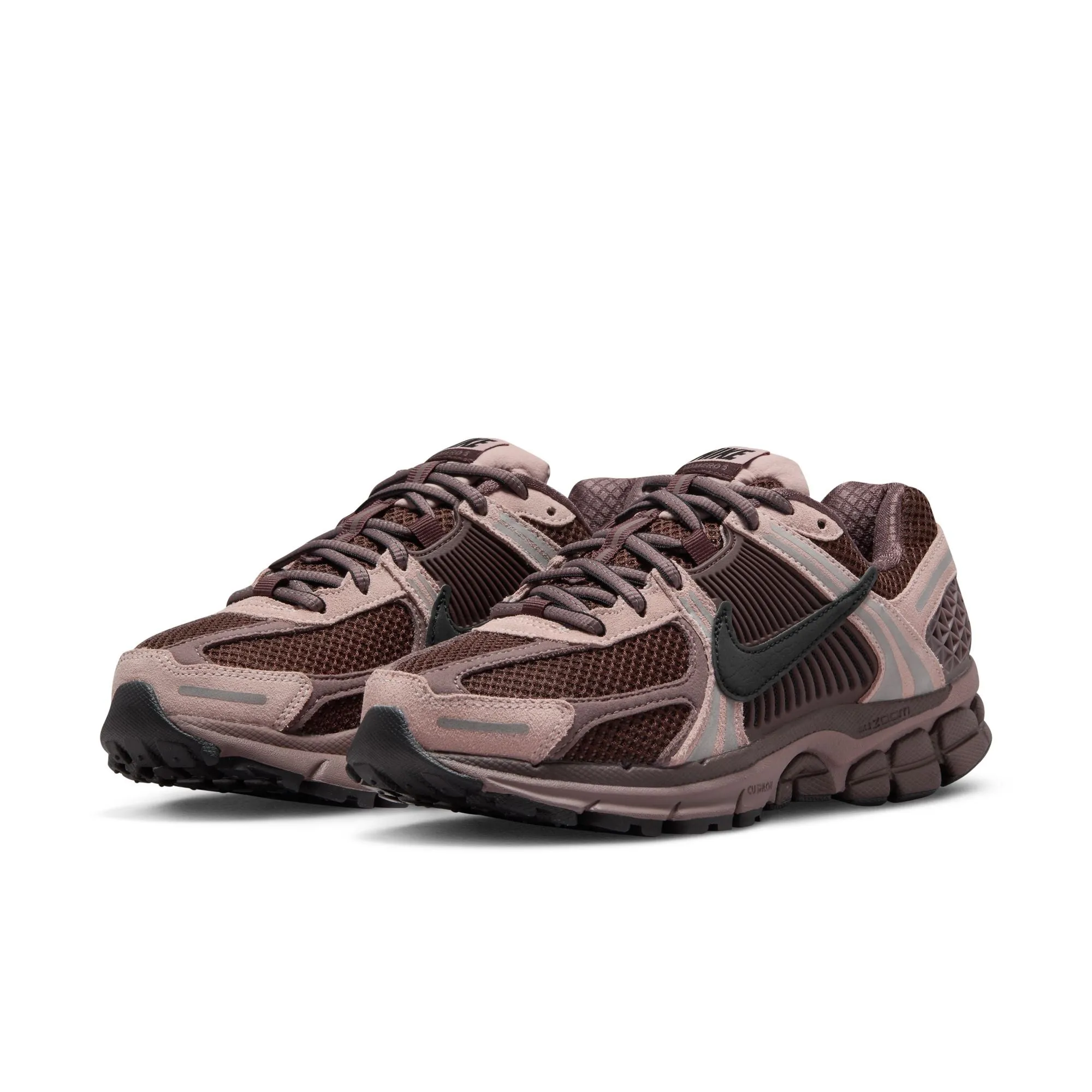 Nike Women Vomero 5 Pink Oxford and Plum Eclipse