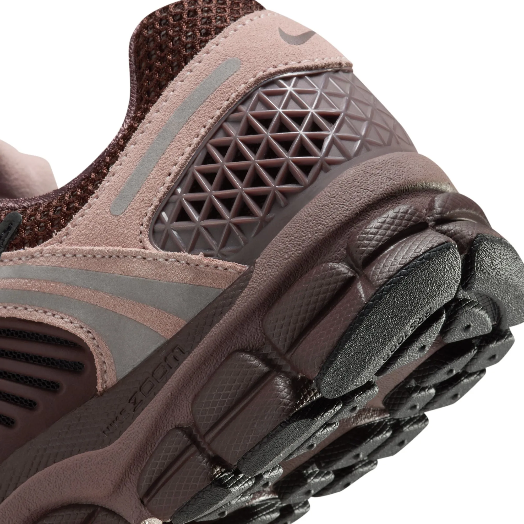Nike Women Vomero 5 Pink Oxford and Plum Eclipse