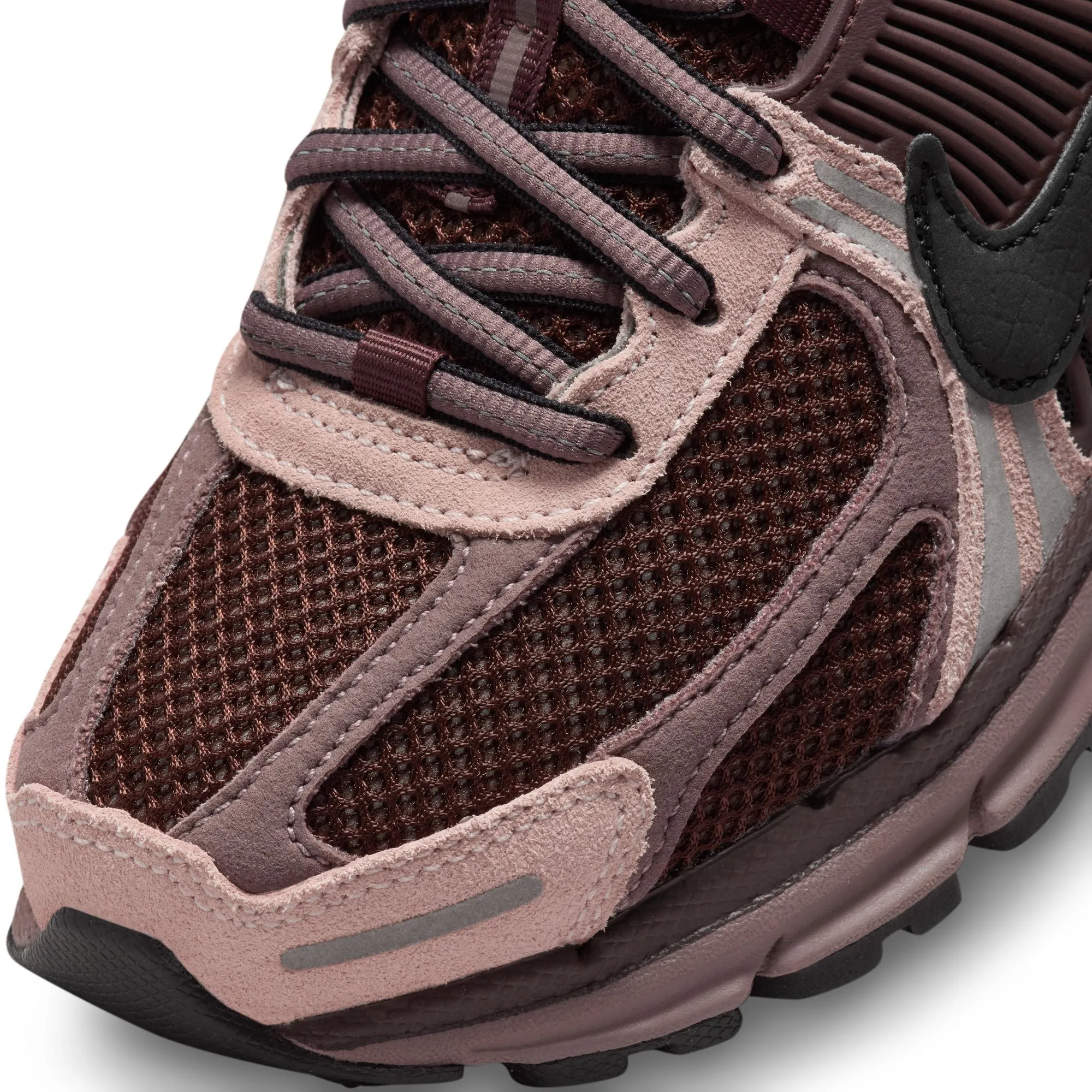 Nike Women Vomero 5 Pink Oxford and Plum Eclipse