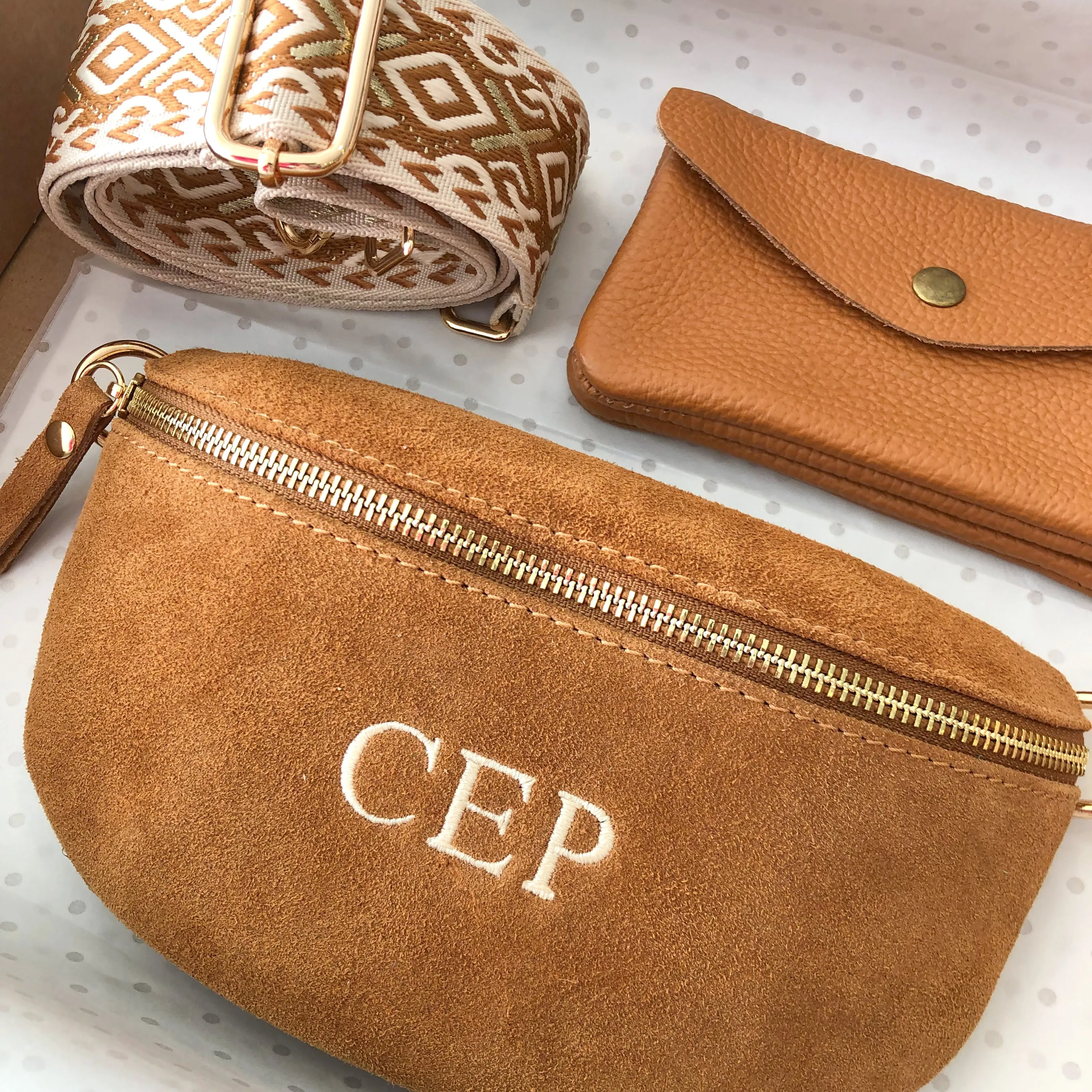 PACK REGALO RIONERA ANTE CAMEL PERSONALIZADA