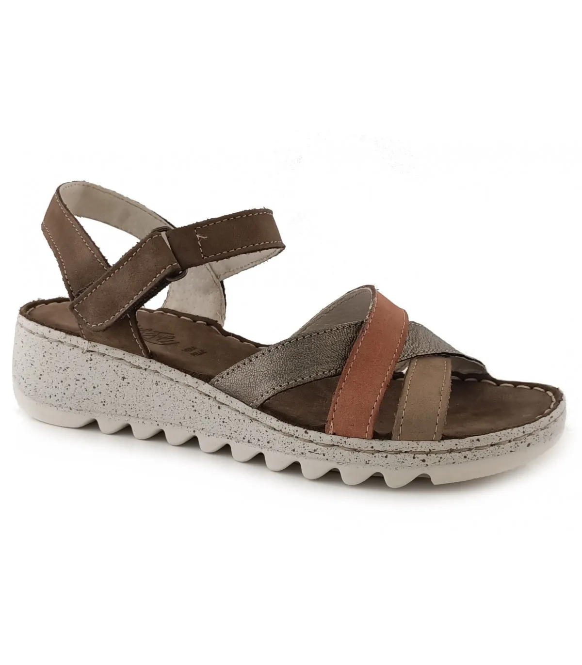 Sandalias en marrón para mujer