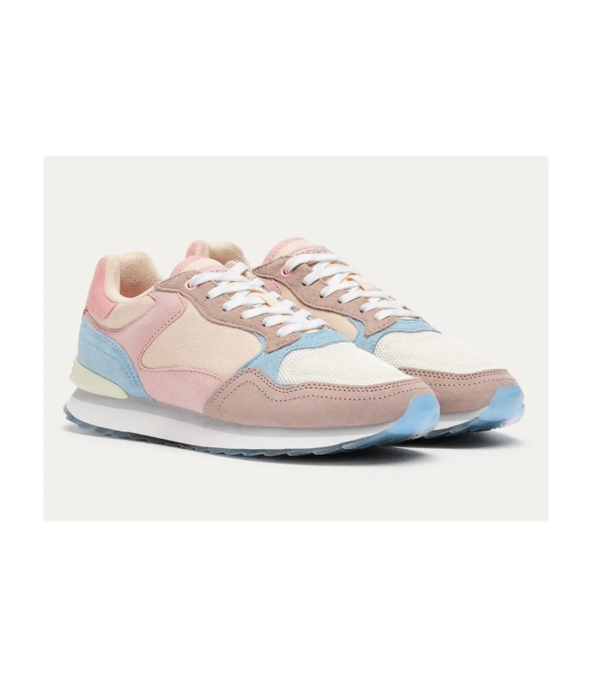 Sneakers en tonos pastel de mujer