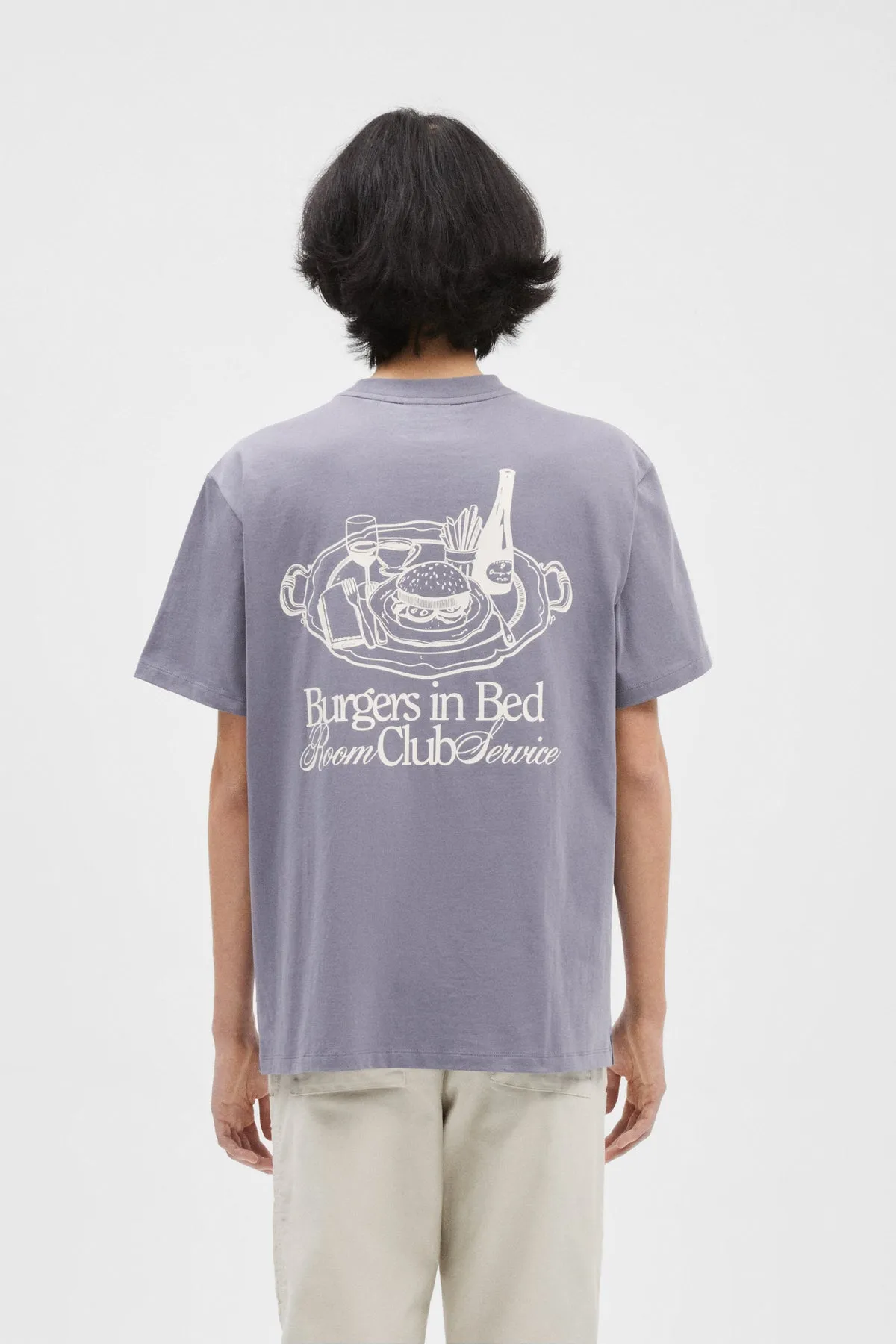 STEEL GREY BURGERS IN BED GRAPHIC TEE