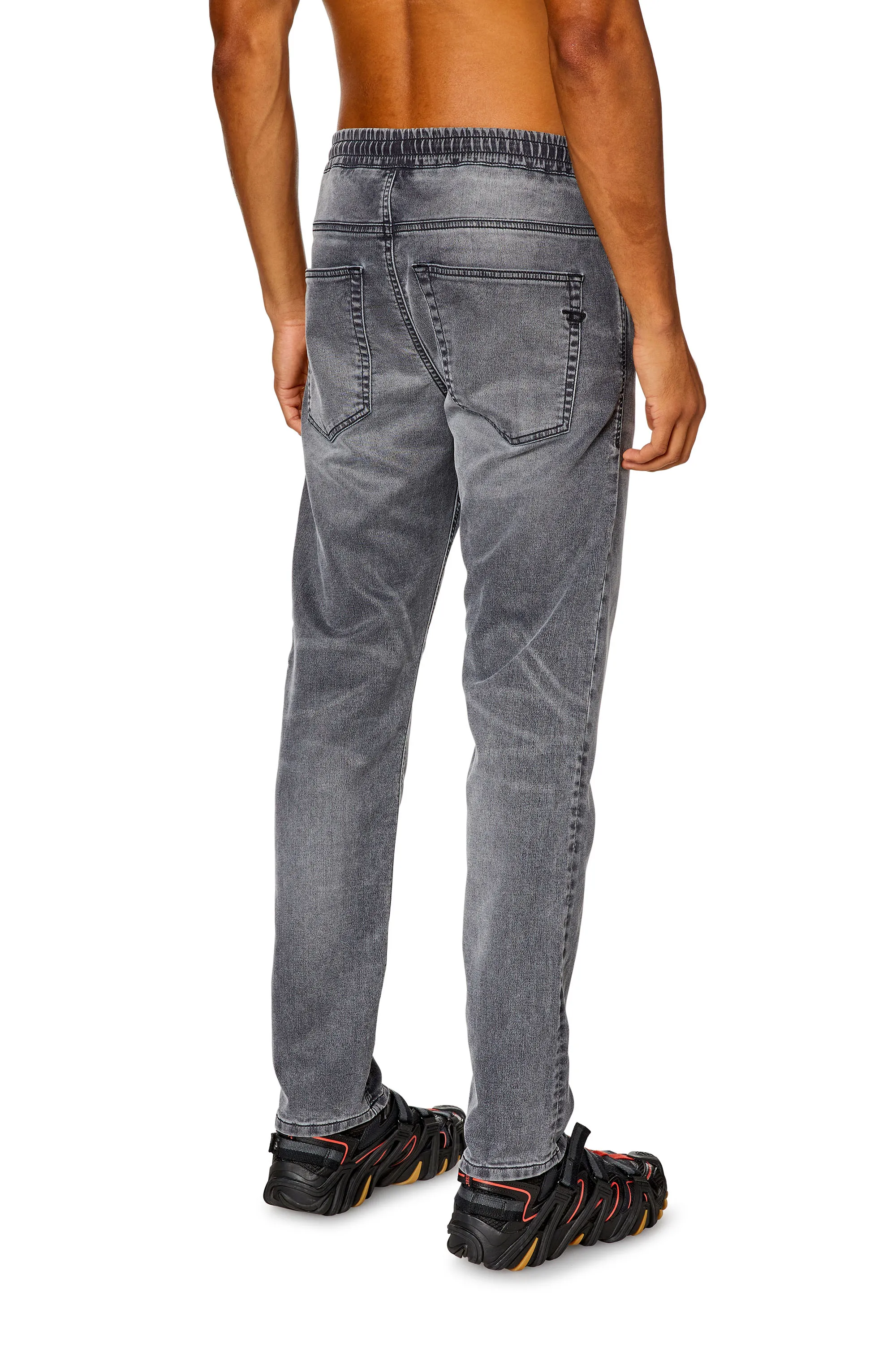 TAPERED 2030 DKROOLEY JOGGJEANS® 068HP