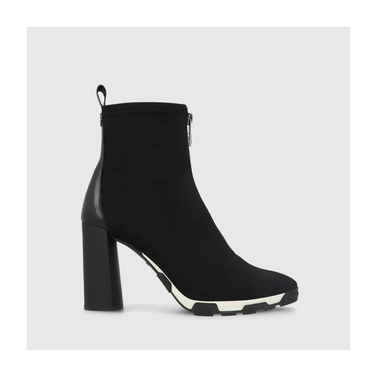 UNAIRE BLACK